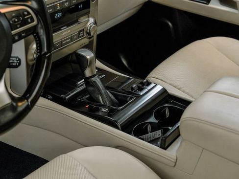 Used 2021 Lexus GX 460 Premium image 26