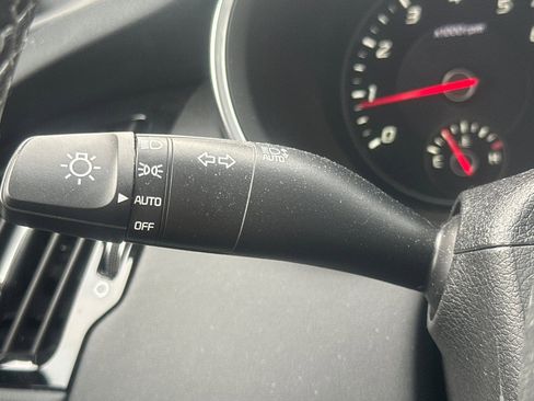 Certified 2023 Kia Stinger GT2 image 36