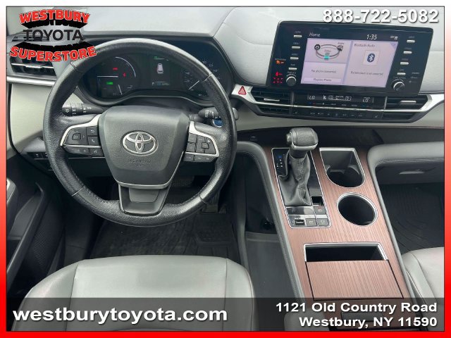 Used 2021 Toyota Sienna XLE FWD image 16