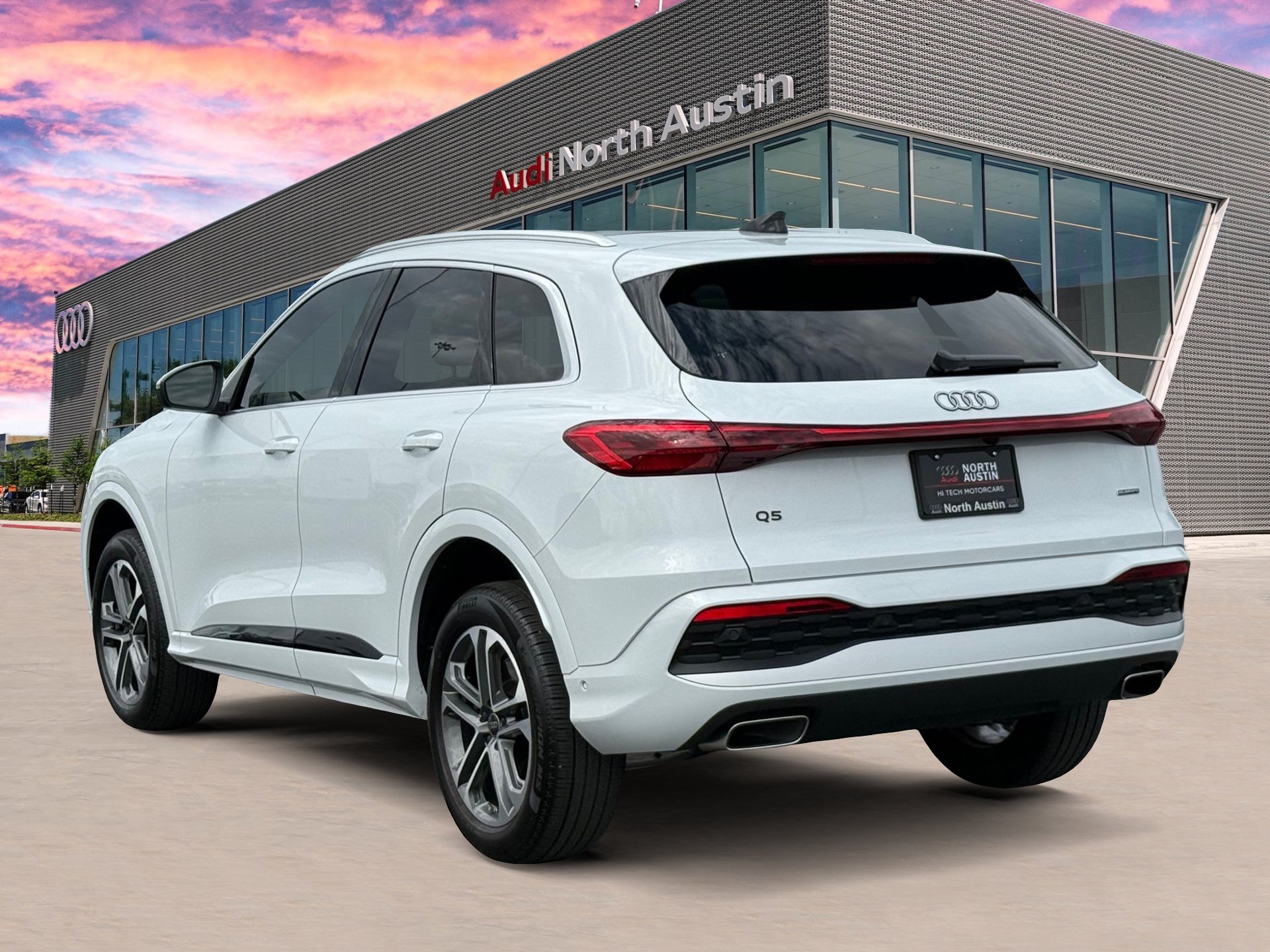 Certified 2025 Audi Q5 Premium AWD/4WD image 10