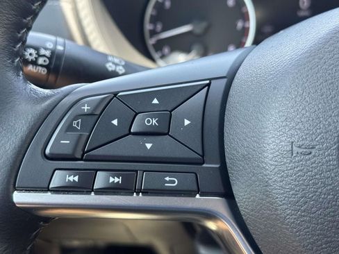 Used 2023 Nissan Sentra SV w/ All-Weather Package FWD image 23