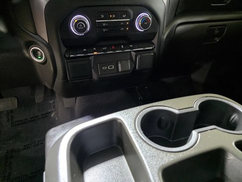 Used 2022 Chevrolet Silverado 1500 Custom w/ LPO, Dark Essentials Package RWD image 29