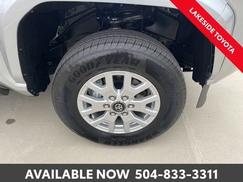 Certified 2025 Toyota Tacoma SR5 image 14