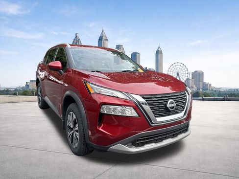 Used 2023 Nissan Rogue SV w/ SV Premium B Package FWD image 3