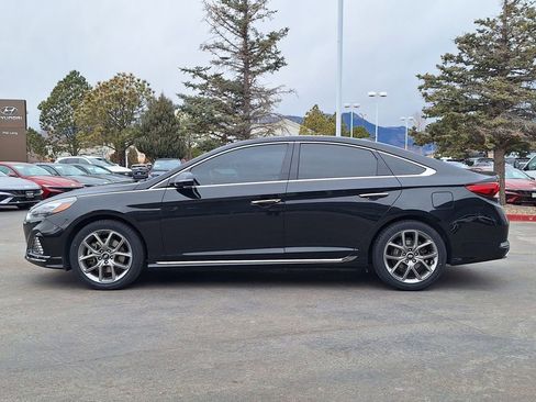 Used 2018 Hyundai Sonata Limited image 6