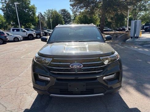 Used 2023 Ford Explorer XLT w/ Equipment Group 202A AWD/4WD image 8