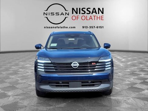 Used 2025 Nissan Kicks SR image 26