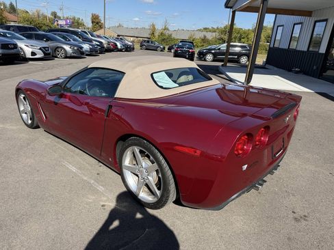 Used 2006 Chevrolet Corvette Convertible w/ Preferred Equipment Group RWD image 29