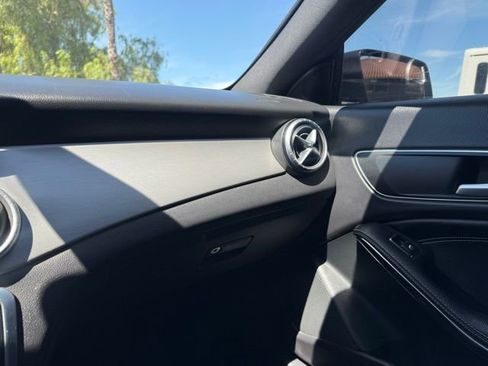 Used 2016 Mercedes-Benz CLA 250 image 26