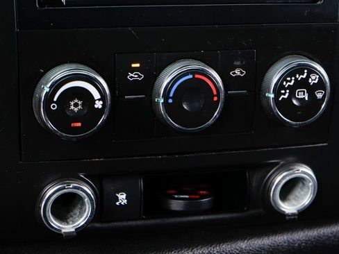 Used 2010 Chevrolet Silverado 2500 LT RWD image 28