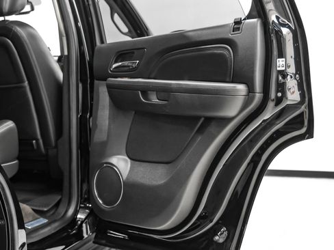 Used 2013 GMC Yukon Denali image 47