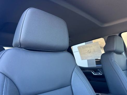 New 2026 Chevrolet Silverado 1500 LT image 21