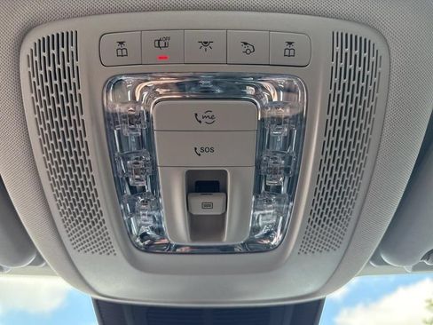 Used 2026 Mercedes-Benz GLS 450 4MATIC image 32