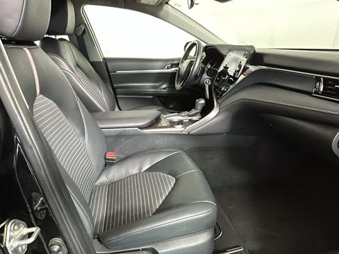 Used 2024 Toyota Camry SE FWD image 27