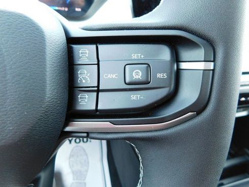 New 2026 Jeep Cherokee Limited image 18