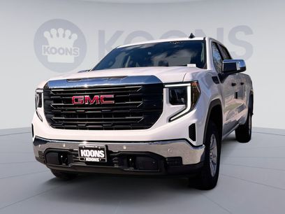 New 2026 GMC Sierra 1500 Pro w/ Pro Value Package