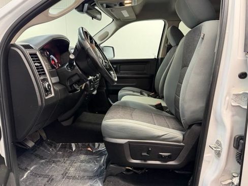 Used 2019 RAM 1500 Express w/ Wheel & Sound Group AWD/4WD image 15