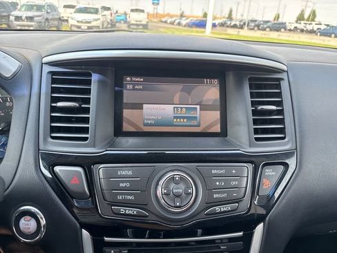 Used 2013 Nissan Pathfinder SV w/ Cargo Pkg AWD/4WD image 19
