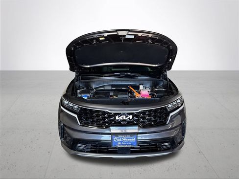 Certified 2023 Kia Sorento SX Prestige AWD/4WD image 22