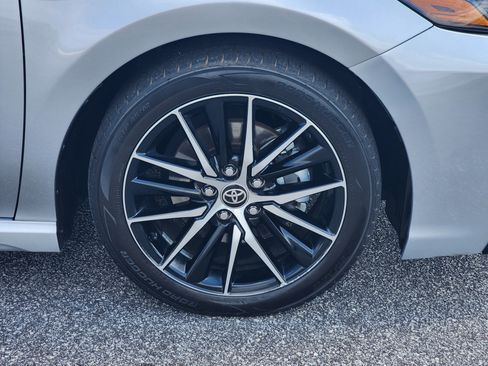 Used 2023 Toyota Camry SE image 10