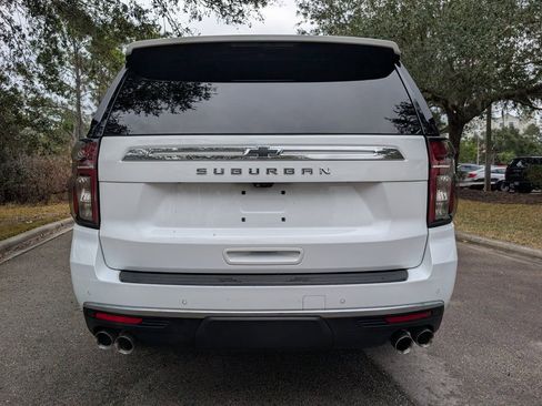 Used 2021 Chevrolet Suburban Premier image 7