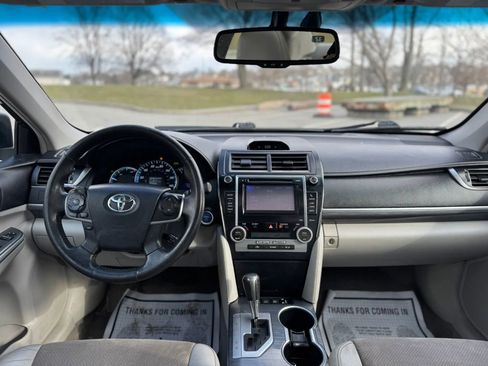 Used 2012 Toyota Camry XLE w/ Leather Pkg FWD image 20