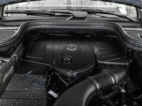 Used 2025 Mercedes-Benz GLE 450e 4MATIC image 25