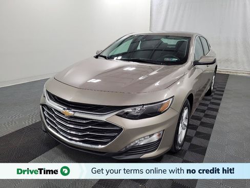 Used 2024 Chevrolet Malibu LT FWD image 1