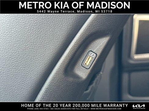 Used 2022 Kia Telluride EX w/ EX Premium Package AWD/4WD image 35