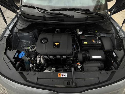 Used 2025 Kia Soul LX w/ LX Technology Package image 35