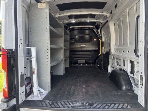 Used 2023 Ford Transit 250 Medium Roof RWD image 16