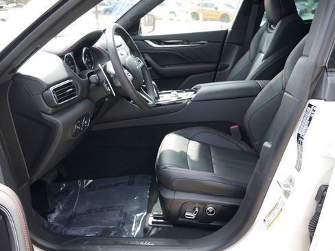 Used 2024 Maserati Levante Modena Ultima image 28