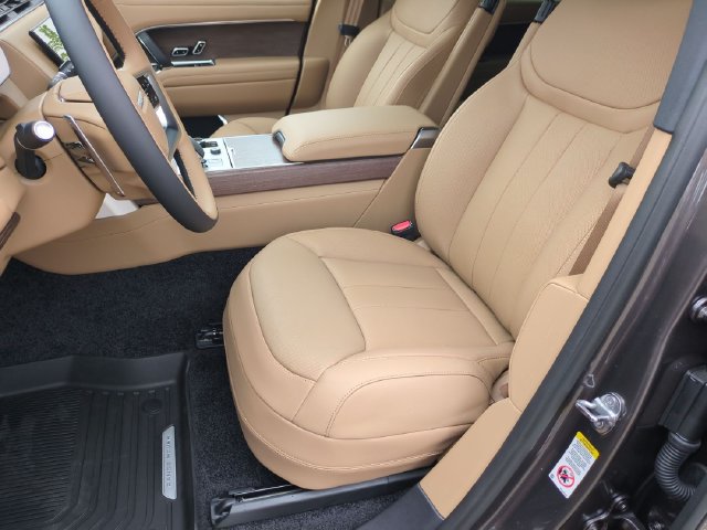 New 2027 Land Rover Range Rover SE AWD/4WD image 12
