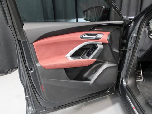 Used 2025 Audi SQ5 Prestige image 23