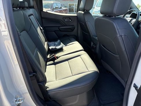 New 2026 GMC Canyon Elevation w/ Convenience Package image 24