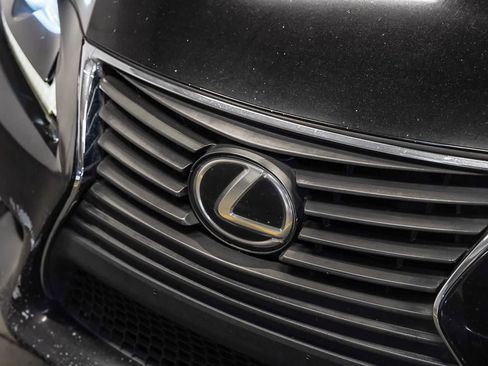 Used 2015 Lexus IS 250 RWD image 8