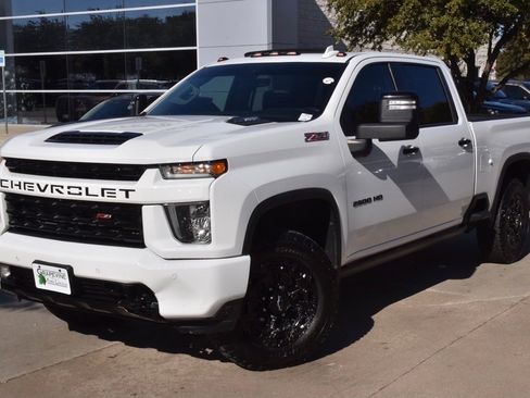 Used 2022 Chevrolet Silverado 2500 LTZ w/ LTZ Plus Package image 44