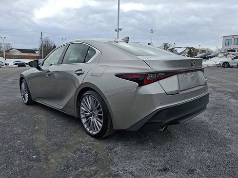 Used 2023 Lexus IS 300 AWD w/ Premium Package image 4
