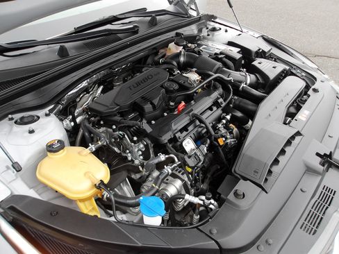 Used 2022 Kia K5 GT-Line image 22