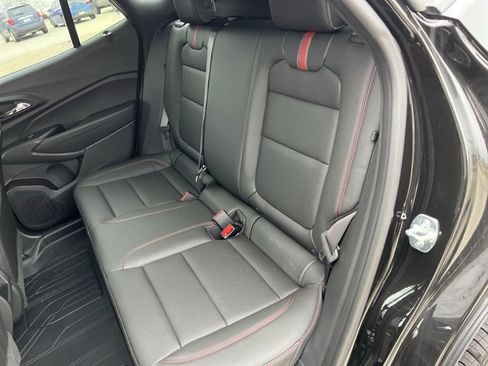 New 2026 Chevrolet Trax RS w/ Sunroof Package image 25