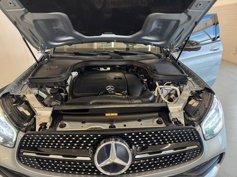 Used 2021 Mercedes-Benz GLC 300 4MATIC image 21