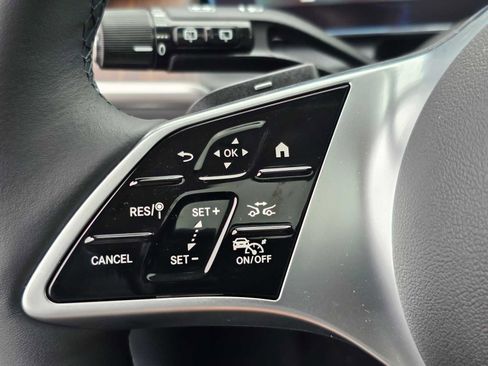 Used 2023 Mercedes-Benz GLC 300 GLC 300 image 33