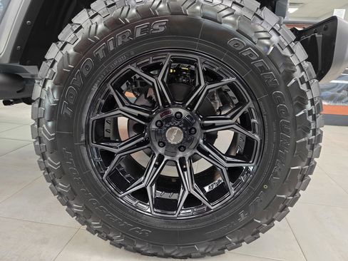 New 2025 Jeep Wrangler Unlimited Sport image 8