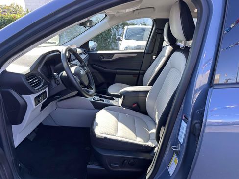 Used 2024 Ford Escape Active AWD/4WD image 12