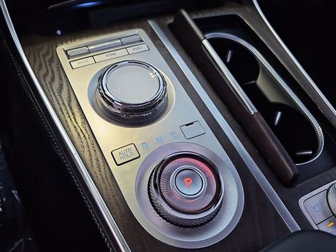 Used 2023 Genesis GV80 3.5T w/ Prestige Package image 21