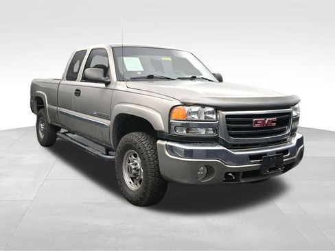 Used 2003 GMC Sierra 2500 SLE w/ Snow Plow Prep Package AWD/4WD image 7