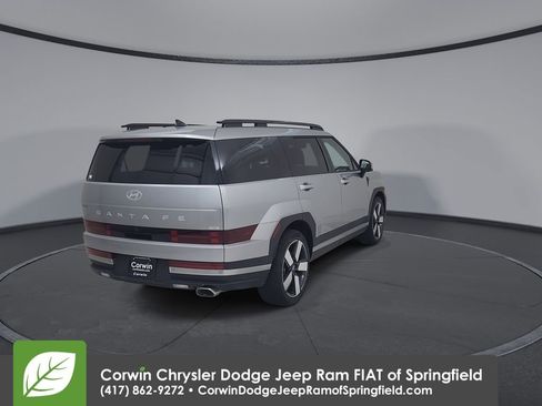 Used 2025 Hyundai Santa Fe Limited AWD/4WD image 14