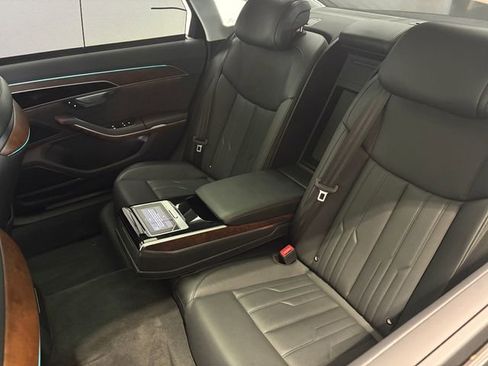 Used 2021 Audi A8 L 4.0T w/ Executive Plus Package AWD/4WD image 9