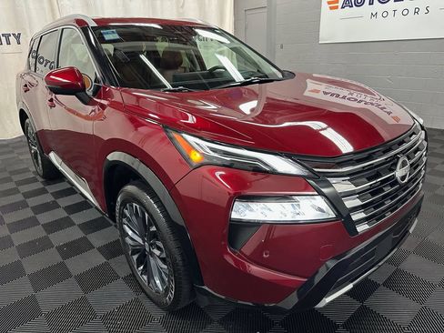 Used 2026 Nissan Rogue Platinum w/ Platinum Premium Package AWD/4WD image 3