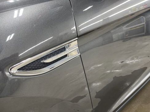 Used 2016 Ford Taurus SEL w/ Equipment Group 201A AWD/4WD image 11
